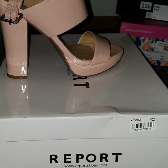 Shoes - Picture 3 of 7